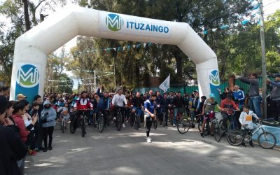 Se llevó a cabo en Villa Udaondo una bicicleteada con los vecinos en el marco de los 150 años de Ituzaingó