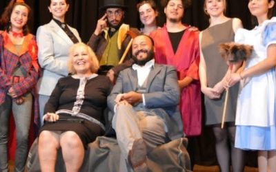 Se presenta esta noche en el Teatro Gregorio de Laferrere de Morón » El Granero del Mundo «