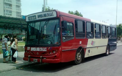 Tomó un colectivo en Patagones y Masa y por causas naturales muere en el colectivo 634.