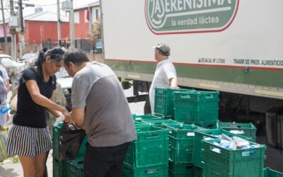 La Fundación Danone donó 20 mil litros de yogurt a comedores de Morón Moreno, Malvinas Argentinas y Tigre