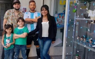 Una imagen en 3D de Messi en Ituzaingó , la cábala para ganar Qatar 2022