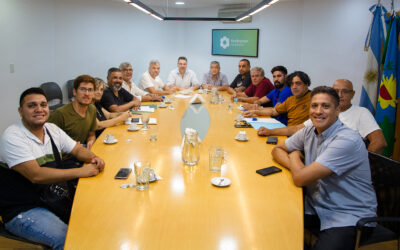 Zabaleta acordó firmar paritarias mensuales para que los salarios de Hurlingham superen la inflación