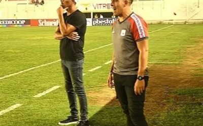 Diego Sosa: «Hay que ganar sí o sí de local, hay que hacernos fuertes y empezar a ganar.»