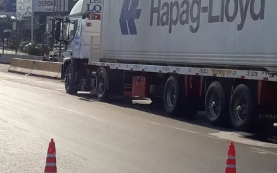 Derrame  toxico en la Autopista del Oeste a la altura de Ituzaingó