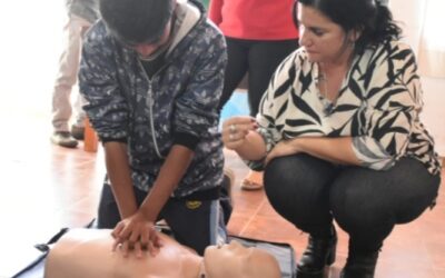 La Concejal de Morón Marina Pintos acompañó la jornada de capacitación de RCP en Ituzaingó