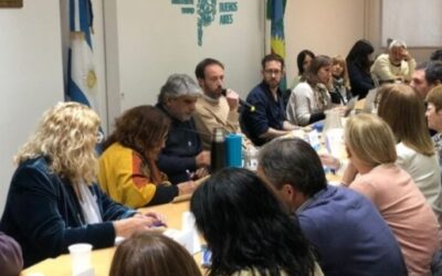 El gobierno de la Provincia de Buenos Aires anunció un 25% de aumento en septiembre y suma fija de $30.000 por única vez