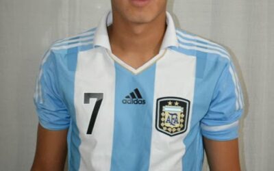 Johnatan Cañete, el primer refuerzo del Gallo para el 2024