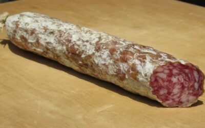 TANDIL PRESENTÓ EL SALAME MÁS LARGO DEL MUNDO