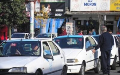 TAXISTAS DE MORON NO RESPETAN EL VALOR QUE MARCA EL RELOJ