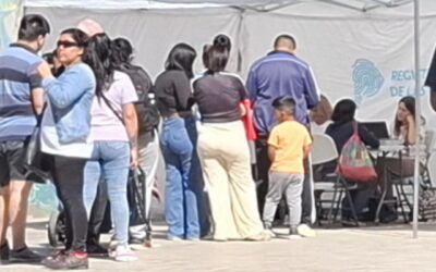 VECINOS DE MORON CONTINUAN ACERCANDOSE AL OPERATIVO DE DOCUMENTACION