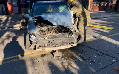 ITUZAINGO: CINCO HERIDOS LUEGO DE UN CHOQUE ENTRE UN COLECTIVO Y UN AUTO