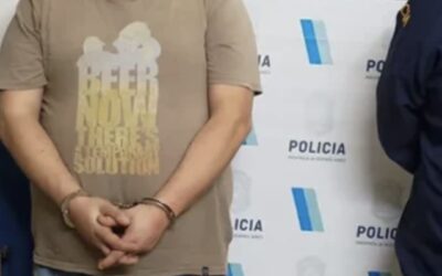 DETUVIERON A UN HOMBRE QUE MANOSEABA MUJERES EN LA CALLE