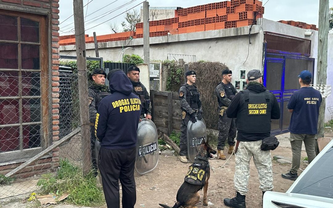 MORÓN: DESBARATAN UNA BANDA DEDICADA AL NARCOMENUDEO EN EL BARRIO SANTA LAURA