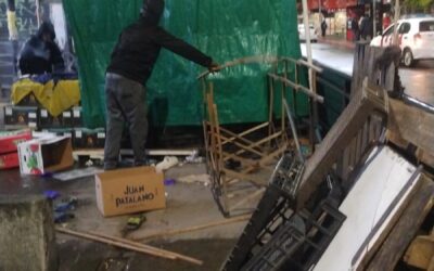 MORÓN: OPERATIVO SORPRESA EN PLAZA LA ROCHE PARA ERRADICAR LA VENTA AMBULANTE Y REFORZAR LA SEGURIDAD CON PRESENCIA PERMANENTE