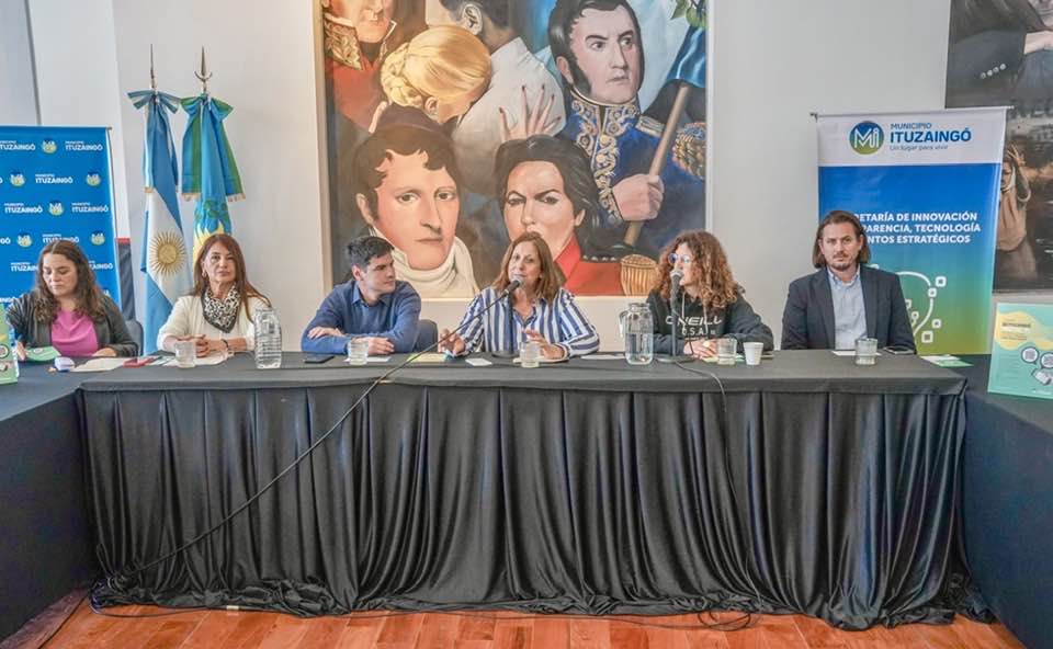 LA MESA DE INNOVACION Y TECNOLOGIA DE ITUZAINGO PRESENTO VARIADOS PROYECTOS