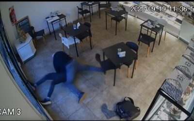 ITUZAINGO: CLIENTE DETUVO A UN DELINCUENTE QUE INTENTO ROBAR UNA PANADERIA