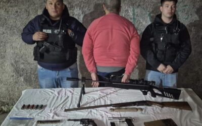 DETUVIERON A UN HOMBRE ACUSADO DE AMENAZAR A UNA MUJER CON UN ARMA DE FUEGO