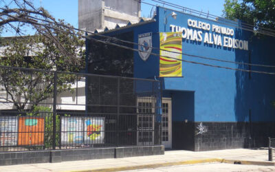 GRAVE DENUNCIA: ALUMNOS DEL COLEGIO EDISON DE ITUZAINGO ALTERABAN CON IA IMAGENES DE ALUMNAS Y LAS VENDIAN EN PLATAFORMAS SEXUALES